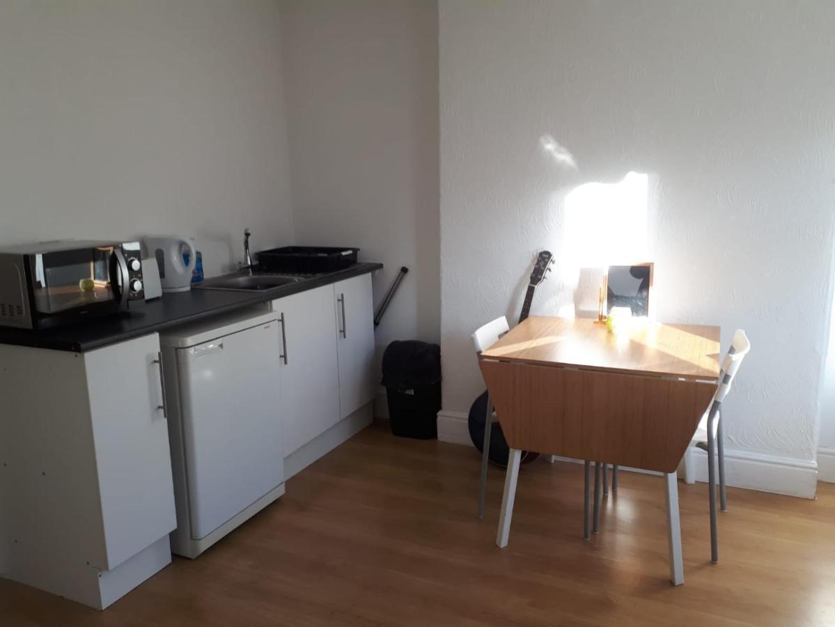 East Coast Apartments First Floor 2 Bed Apartment All Towels And Sheets Supplied Бринлингтон Экстерьер фото